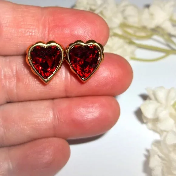 Avon heart earrings deals